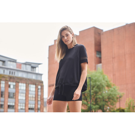 T-shirt femme oversized Personnalisable | BCM Goodies - 1