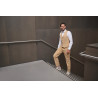 Gilet homme George coupe cintrée Personnalisable | BCM Goodies - 1
