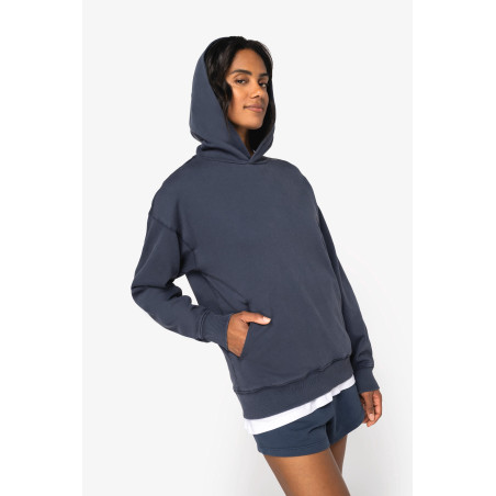 Sweat-shirt écoresponsable à capuche délavé oversize unisexe Personnalisable | BCM Goodies - 3