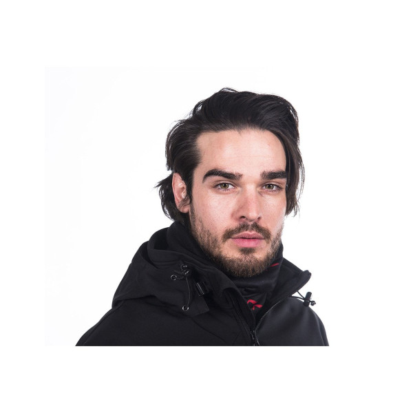 Merci de me fournir le champ et le champ @title afin que je puisse rédiger le meta titre SEO demandé.