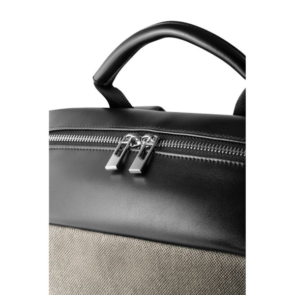 DIVERGENT BACKPACK II. Sac à dos pour ordinateur portable jusquà 15.6 en tissu et PU