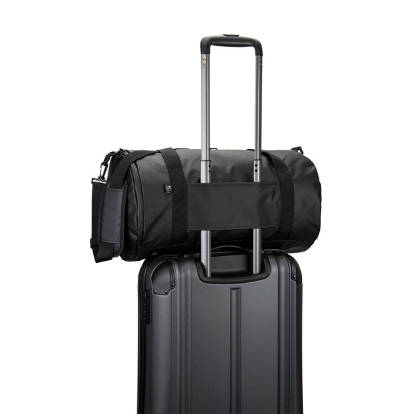 Sac de sport cylindrique OSASCO SPORT en polyester recyclé haute densité 600D avec compartiment latéral pour les chaussures - BC