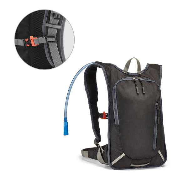 MOUNTI. Sac à dos de sport 420D avec réservoir deau 2 L