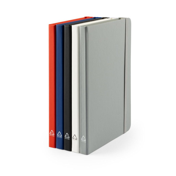 Cahier A5 à couverture rigide en PU Campus - Fournisseur Bureau

Achetez le Cahier A5 à couverture rigide en PU Campus pour vos 