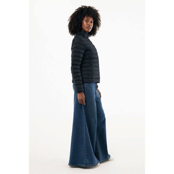 Doudoune femme en polyester recyclé IQONIQ Maiko - Vêtement éco-responsable pour entreprise