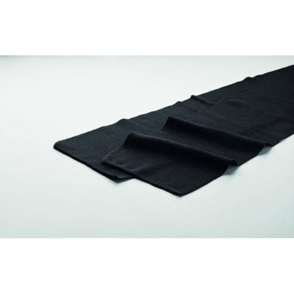 Écharpe en polyester RPET recyclé - Accessoire éco-responsable pour rester au chaud - BCM Goodies