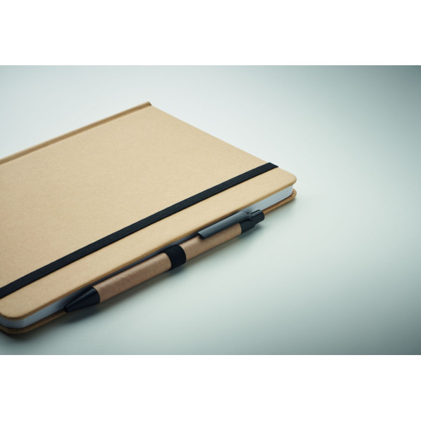 Carnet A5 en carton recyclé CARATIL - Accessoire pratique et écologique pour entreprises