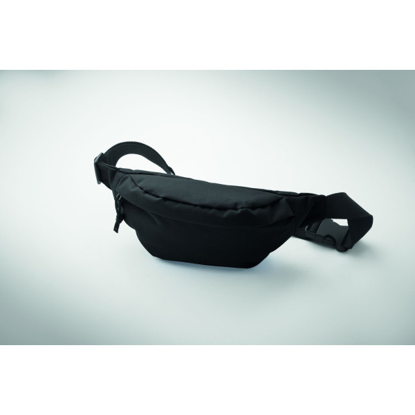 Sac banane en polyester 600D RPET avec compartiment principal zippé - BCM Goodies