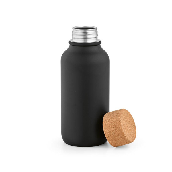 Bouteille Volga 530 ml personnalisable en acier inoxydable recyclé avec bouchon liège – BCM Goodies