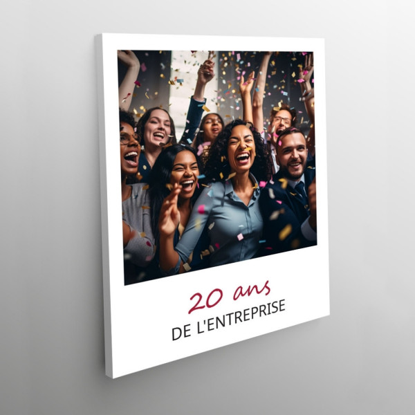Magnet Rétro personnalisable 57x70 mm – Support de communication visuelle pour entreprises