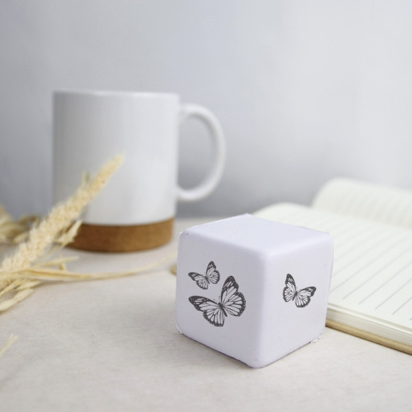 Cube anti-stress personnalisable en mousse PU – Objet publicitaire pour entreprises – BCM Goodies