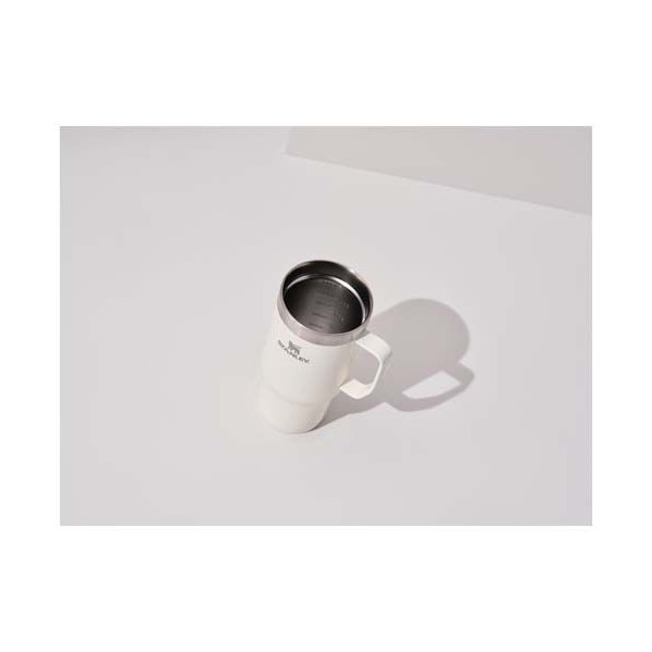 Mug isotherme Stanley Everyday Suburban 473 ml en acier inoxydable recyclé