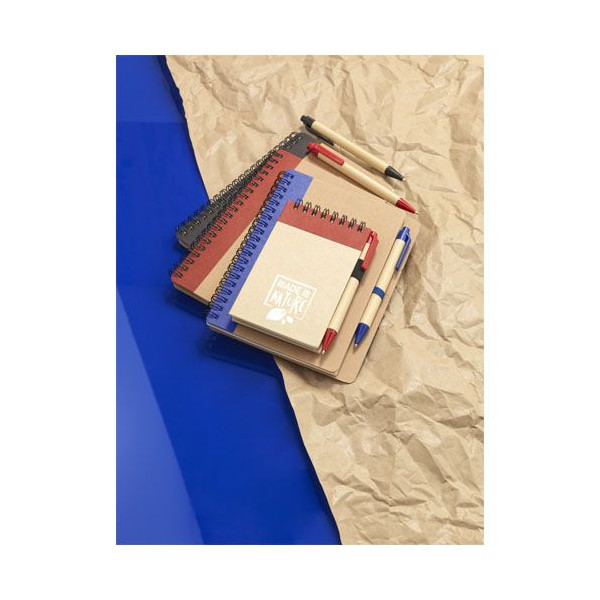 Description courte: Le carnet de notes recyclé avec stylo Priestly est idéal pour les entreprises cherchant des objets personnal