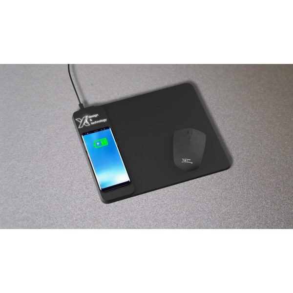 Tapis de souris personnalisable 10W avec chargeur à induction et logo lumineux – Goodies d’entreprise BCM Goodies