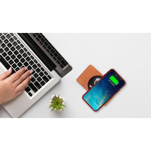Powerbank Wireless Wood 5000 personnalisée avec logo lumineux – Batterie externe induction 5W pour entreprises