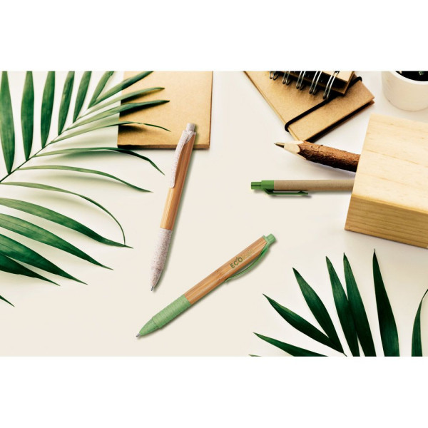 Stylo en bambou KUMA avec clip antidérapant - Goodies écologiques pour entreprises