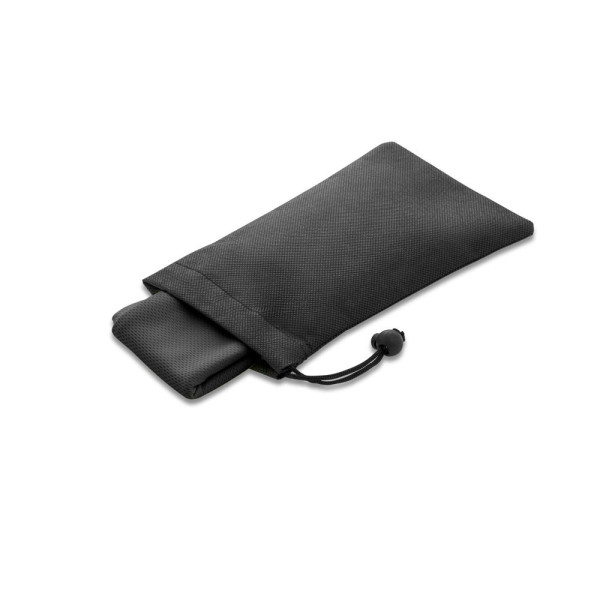 Serviette de sport rafraîchissante en polyester recyclé BERNAL - Accessoire idéal pour événements sportifs en plein air