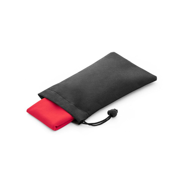 Serviette de sport rafraîchissante en polyester recyclé BERNAL - Accessoire idéal pour événements sportifs en plein air