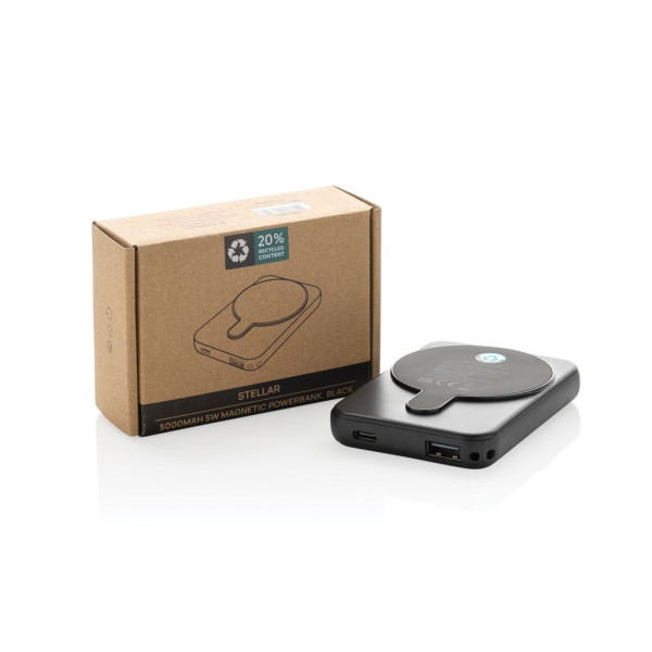 Powerbank 5000mAh et 5W en plastique recyclé RCS Stellar - Accessoire pratique et écologique | BCM Goodies
