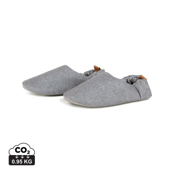 Chaussons Moulton en polyester recyclé certifié RCS pour entreprise responsable - BCM Goodies